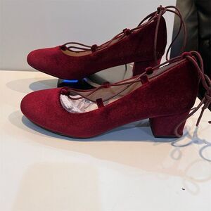 Catherine Malandrino Women's Red Lace-Up Pumps Size 8 Block Heel